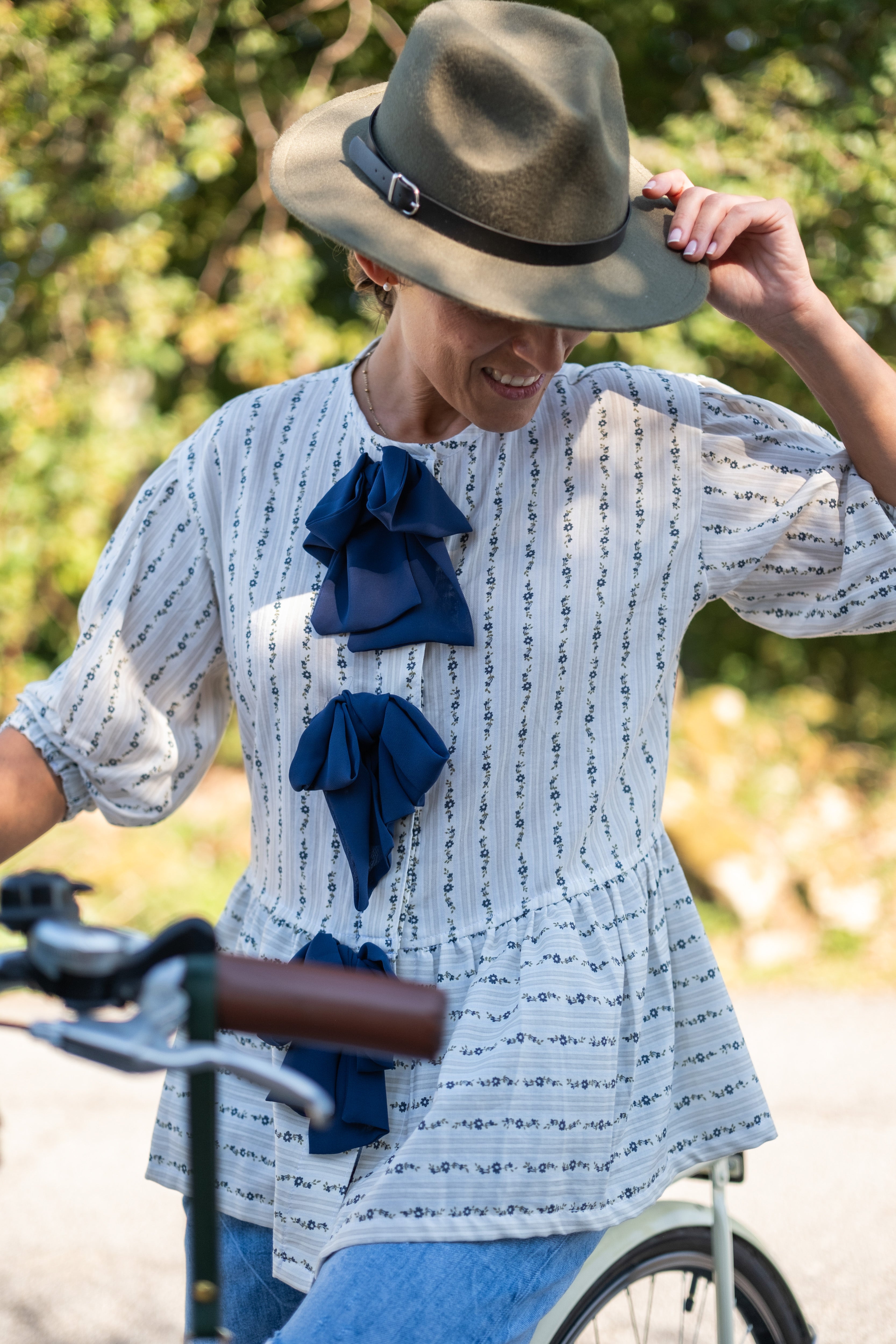 CAMISA CRISTINA FLORES. Antes 69€ - LA ROMANA GALICIA