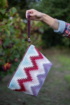 POUCH IKAT - LA ROMANA GALICIA