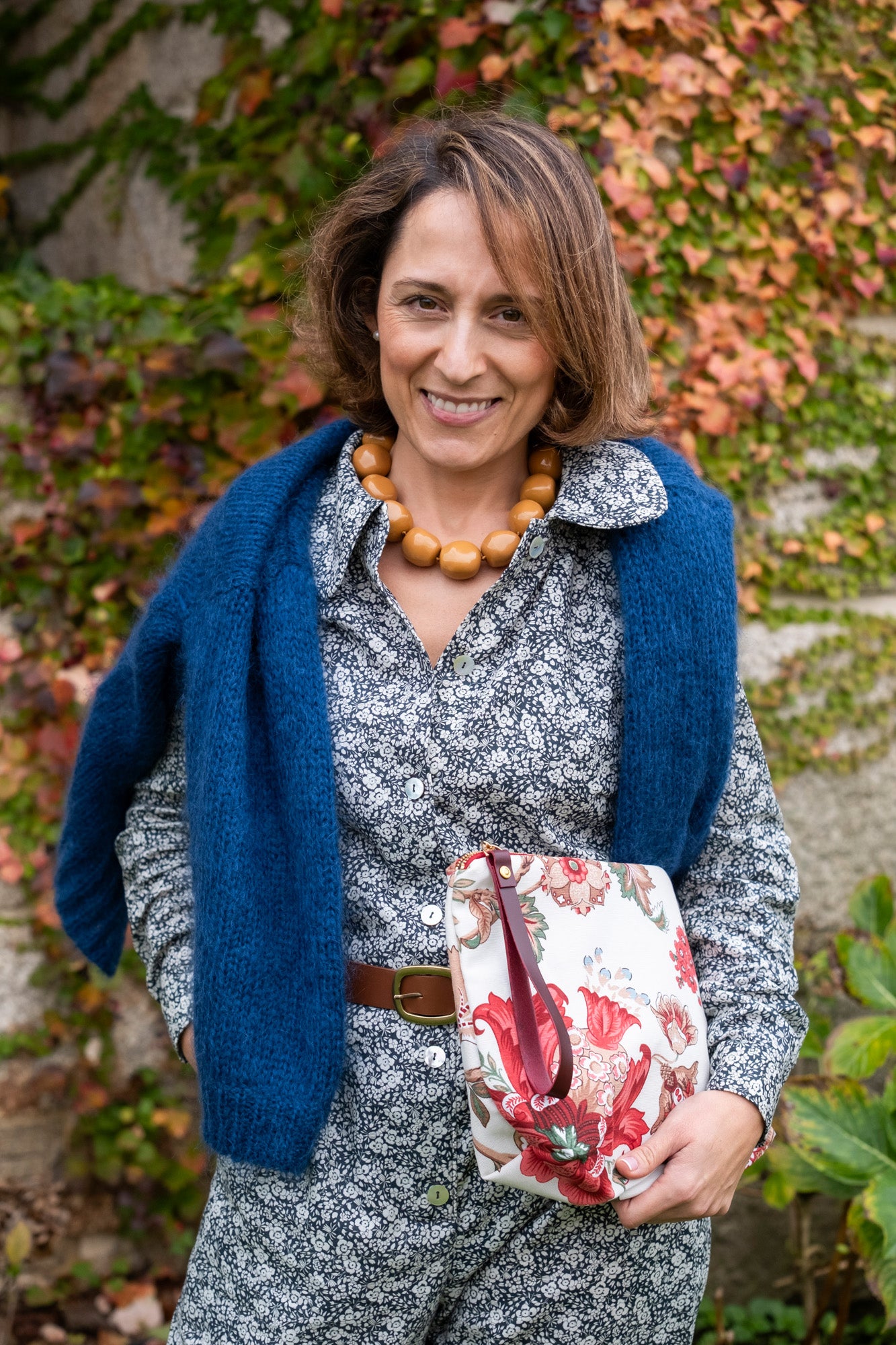 Pouch flor de avellano