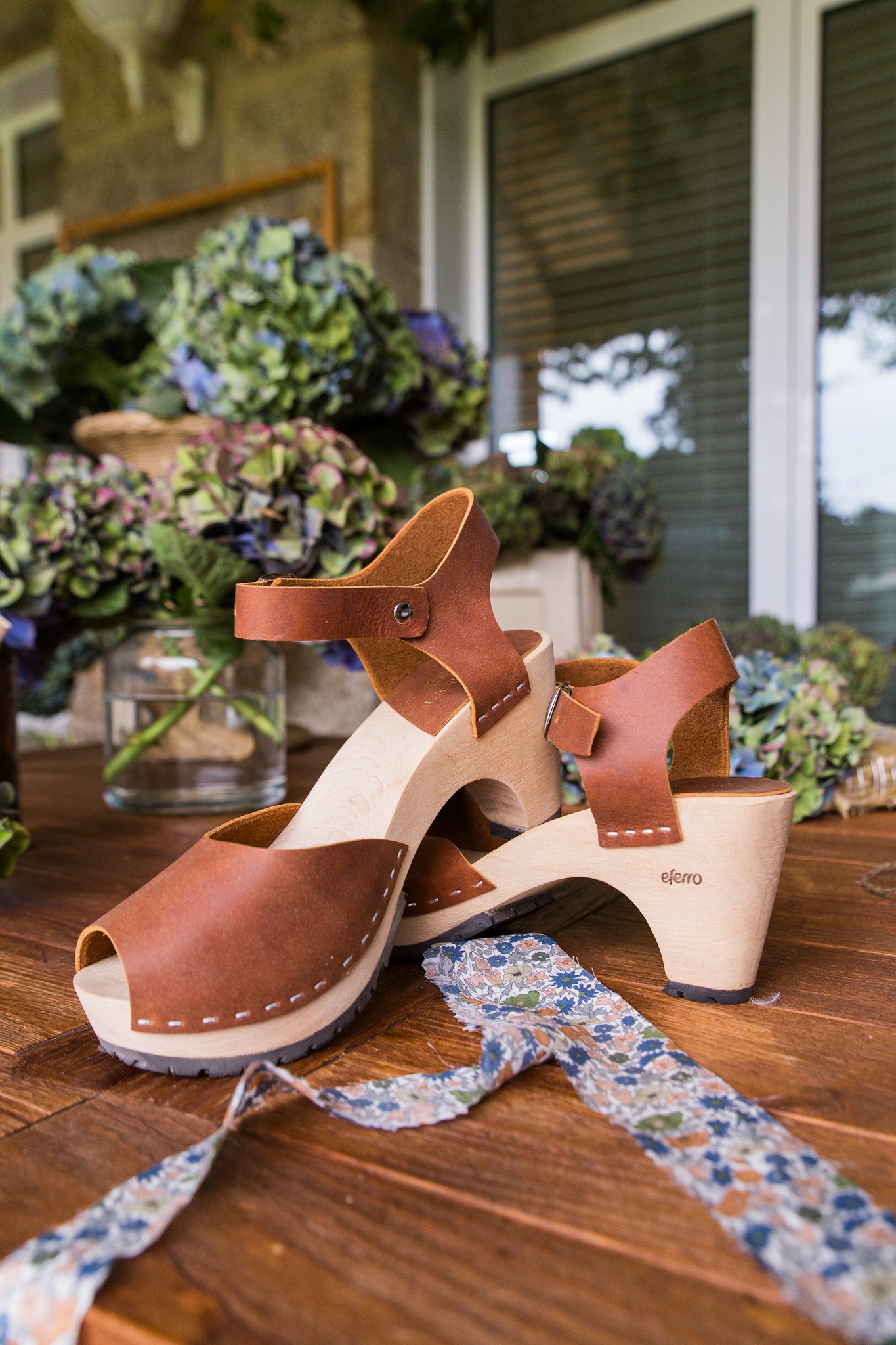 La Romana clogs